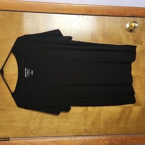 Torrid Size 1 black knit tee
